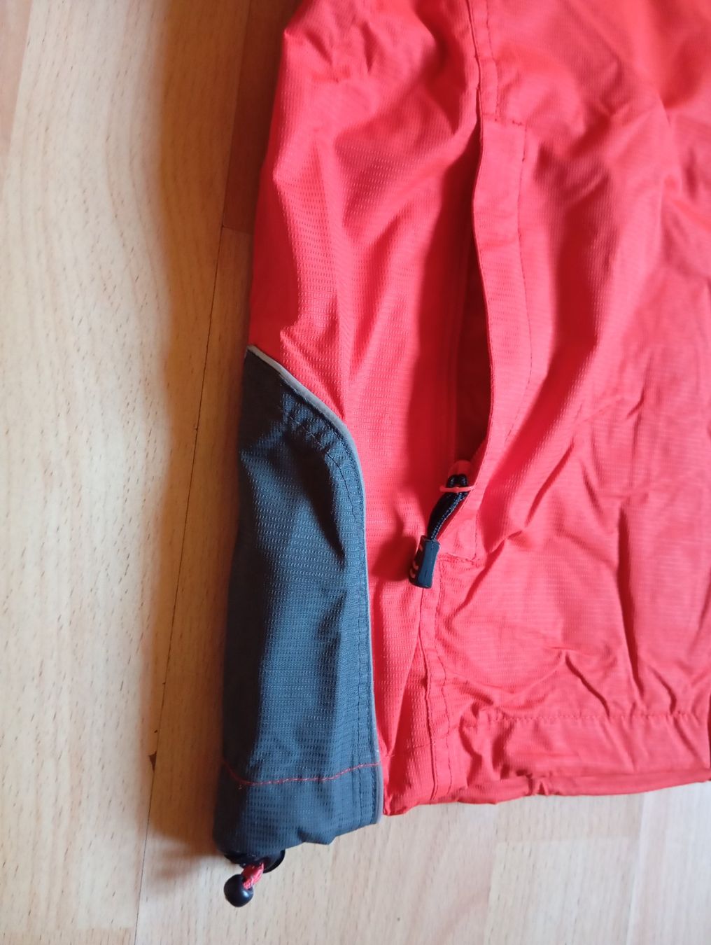 Giacche & Cappotti: Wind- /Regenjacke, orange Gr. 140 – Nuovo (secondo la descrizione) da Zeneggen venduto da shemesh_ 6