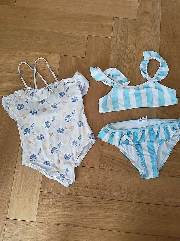 Costumi da bagno & Bikini: Badeanzüge Gr. 122 – Usato da Zürich venduto da jeu_szl9