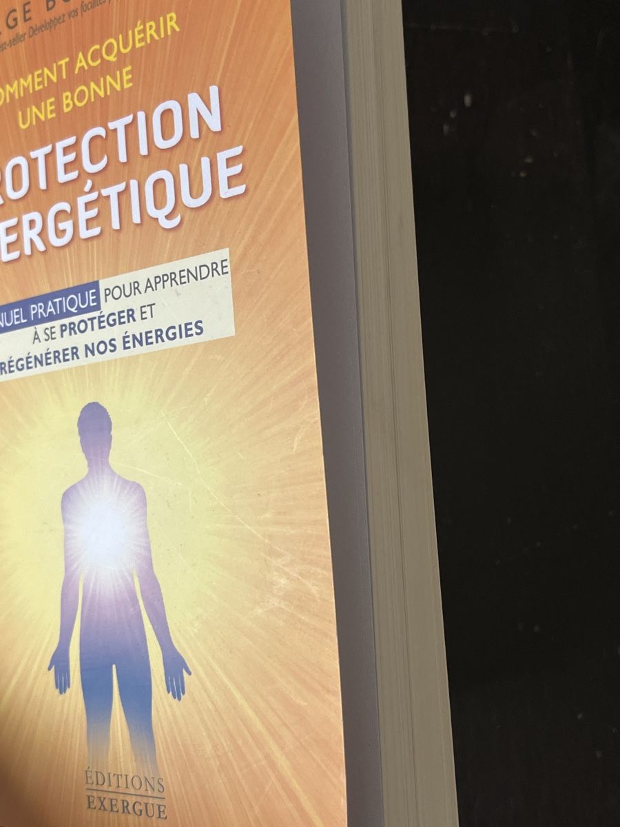 Livres: Livre “Comment acquérir une bonne protection énergétique” – D'occasion à Genève par eli_f6dr 1