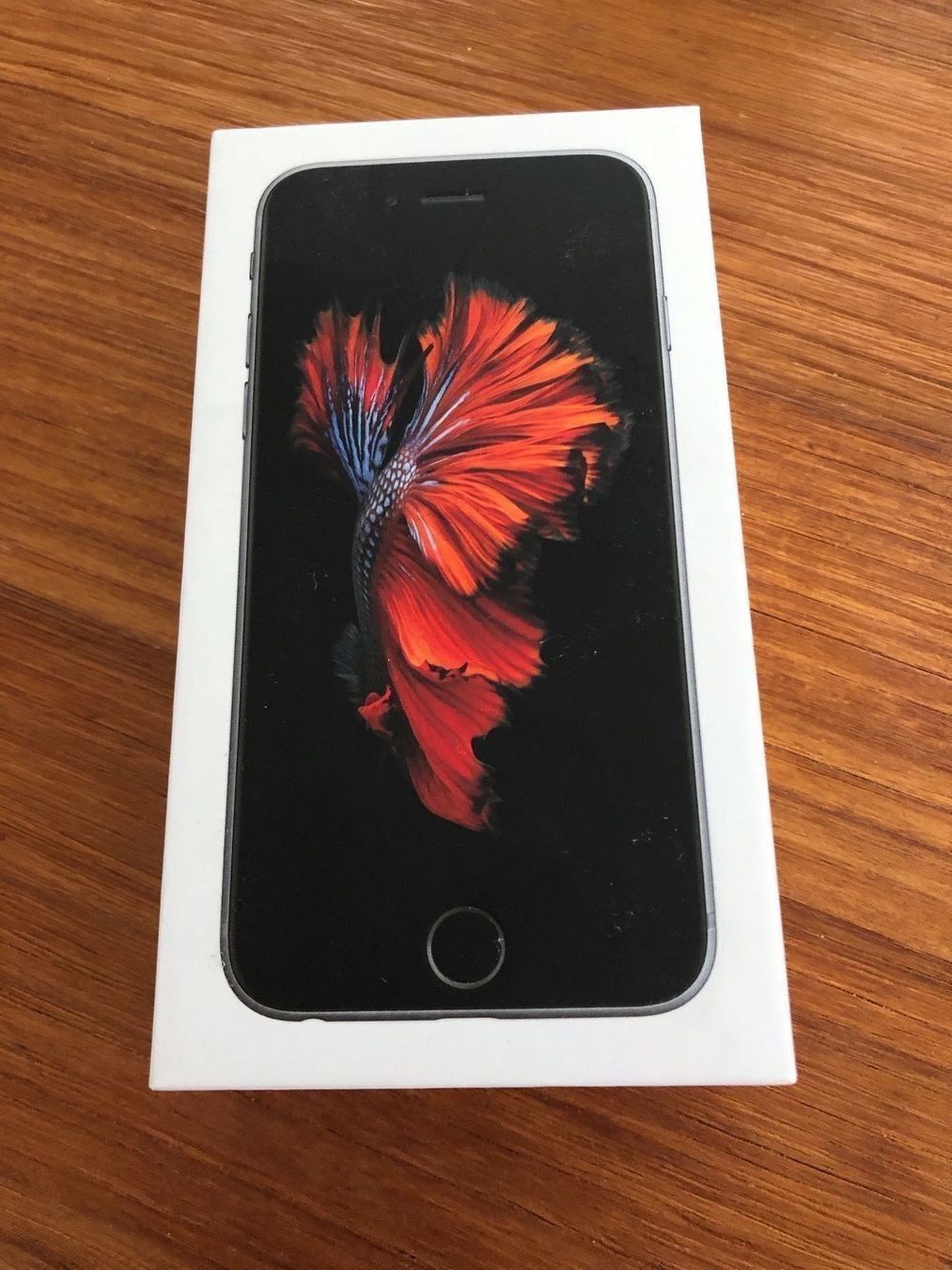 Apple Handys / Smartphones: Louis Vuitton Cover-+ iPhone 6S - 64GB – Gebraucht aus Buchs-ZH von rivella55 5