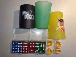 16x Dice Stacking Würfel + 3x Dice Stacking Becher