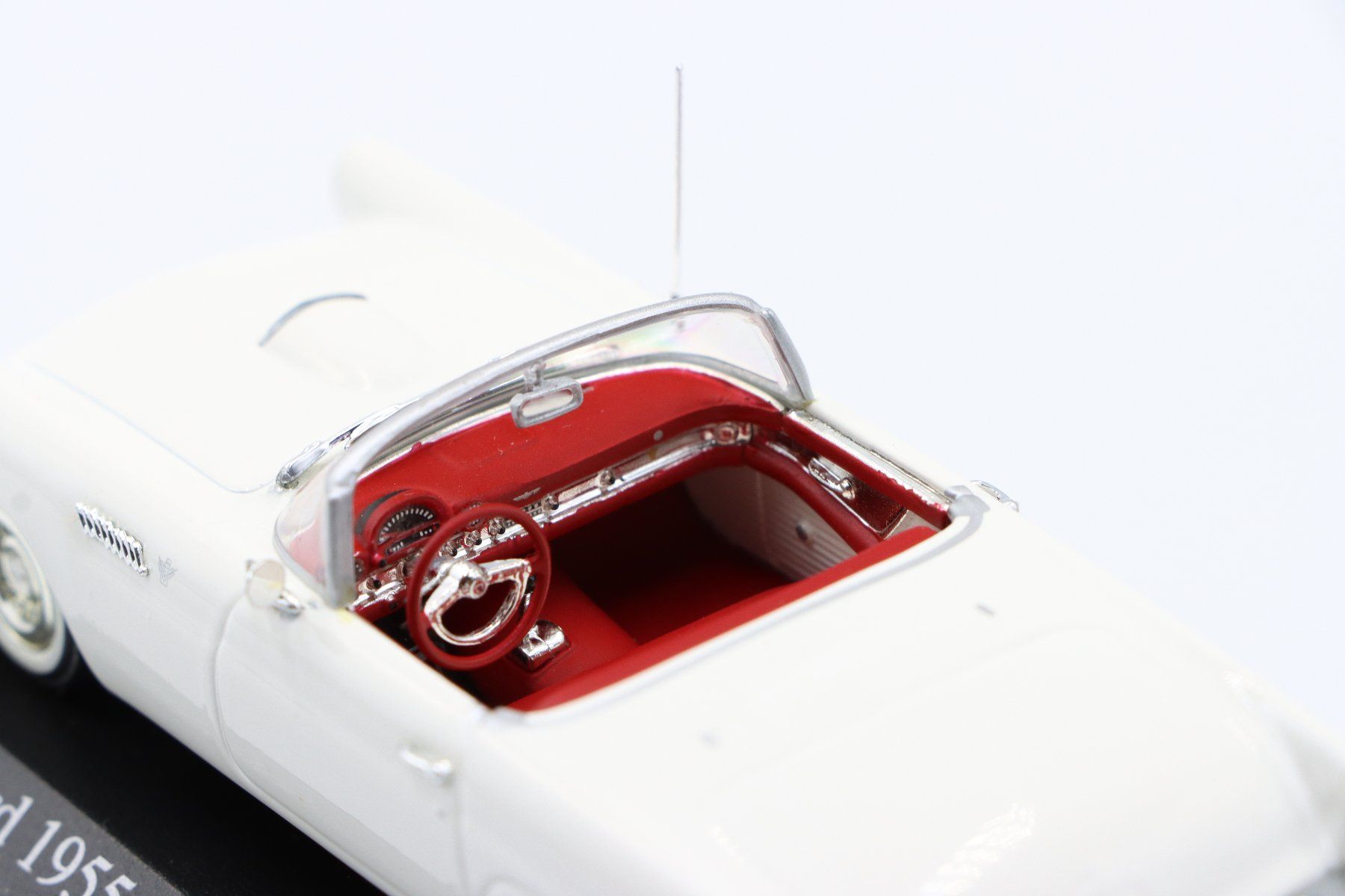 Ford Modellautos: Ford Thunderbird 1955 1:43 Minichamps – Neu und originalverpackt aus Bühl b.Aarberg von modelldiecast 9