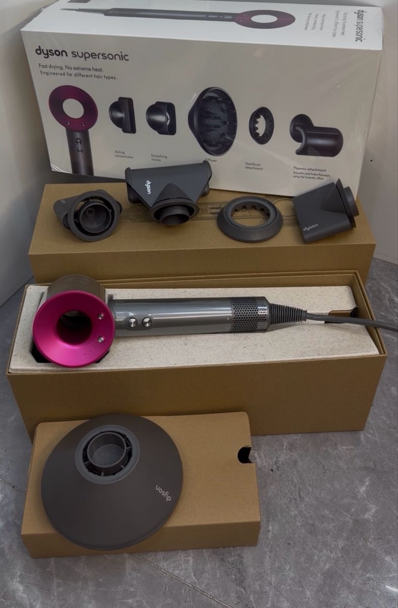 Dyson Asciugacapelli: Dyson supersonic 100% new never used – Nuovo e nell'imballaggio originale da Yverdon-les-Bains venduto da con_5qmg 4