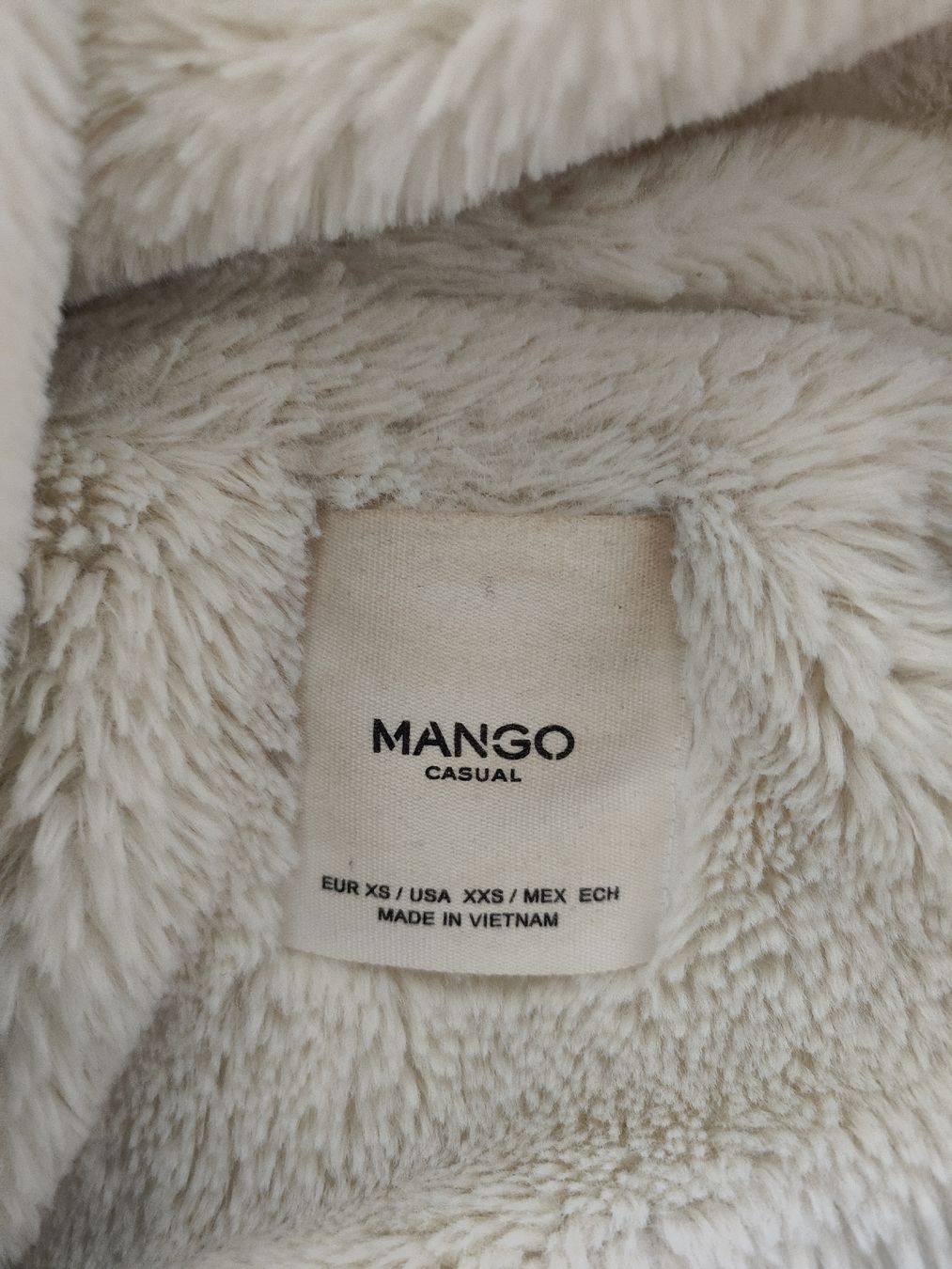 Mango Jacken: Mango 3 Jahreszeiten Jacke – Gebraucht aus Birmensdorf ZH von LucaToni02 1