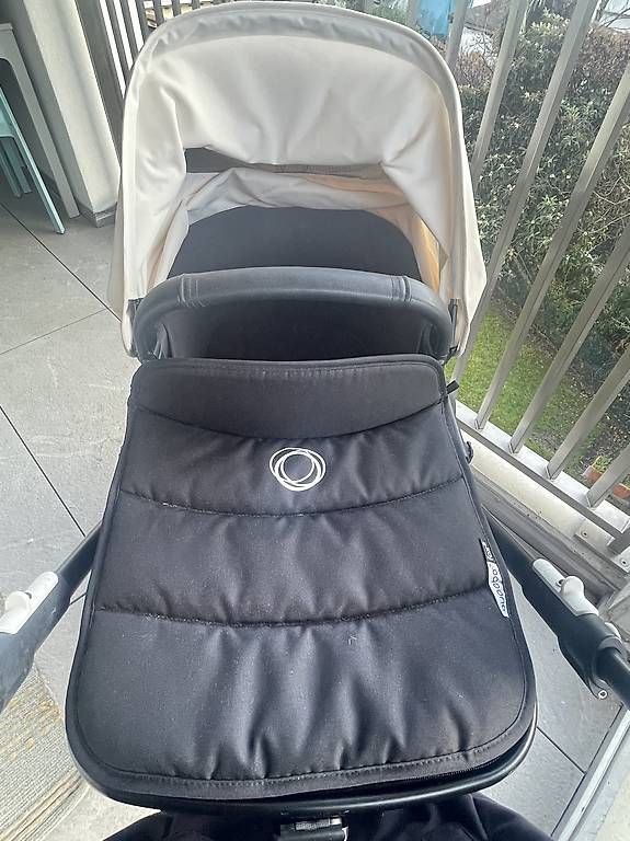 Bugaboo Carrozzine: Bugaboo Fox 2 con accessori – Usato da Verscio venduto da Titti710 1