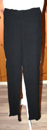 Hose BERSHKA schwarz Gr. L NEU