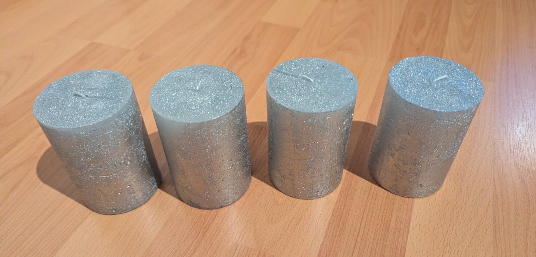 Kerzen: 4 silberne Kerzen – Neu (gemäss Beschreibung) aus Horgen von snickers58