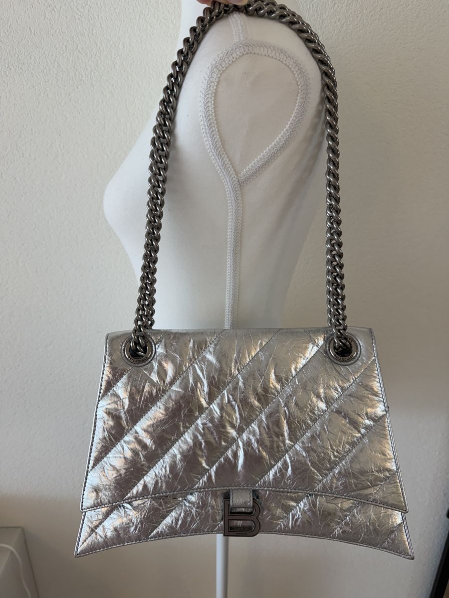 Balenciaga Borse da donna: Balenciaga Hourglass Chain Bag Metallic Silver – Nuovo (secondo la descrizione) da Effretikon venduto da MaisonNade