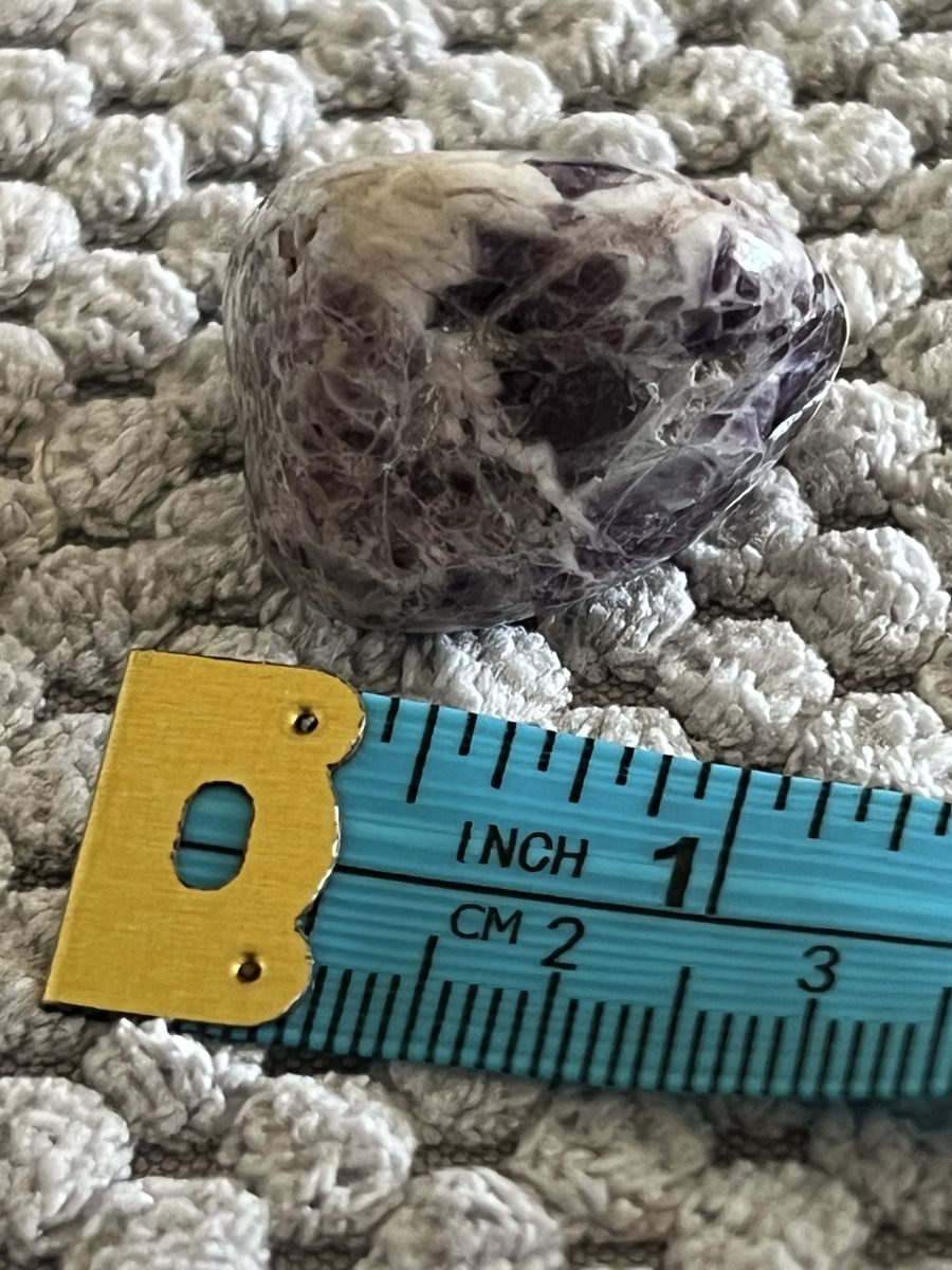 Minerali & Pietre curative: Amethyst in Matrix Stein beruhigend und schützend – Nuovo e nell'imballaggio originale da Unterägeri venduto da angeljusti 2