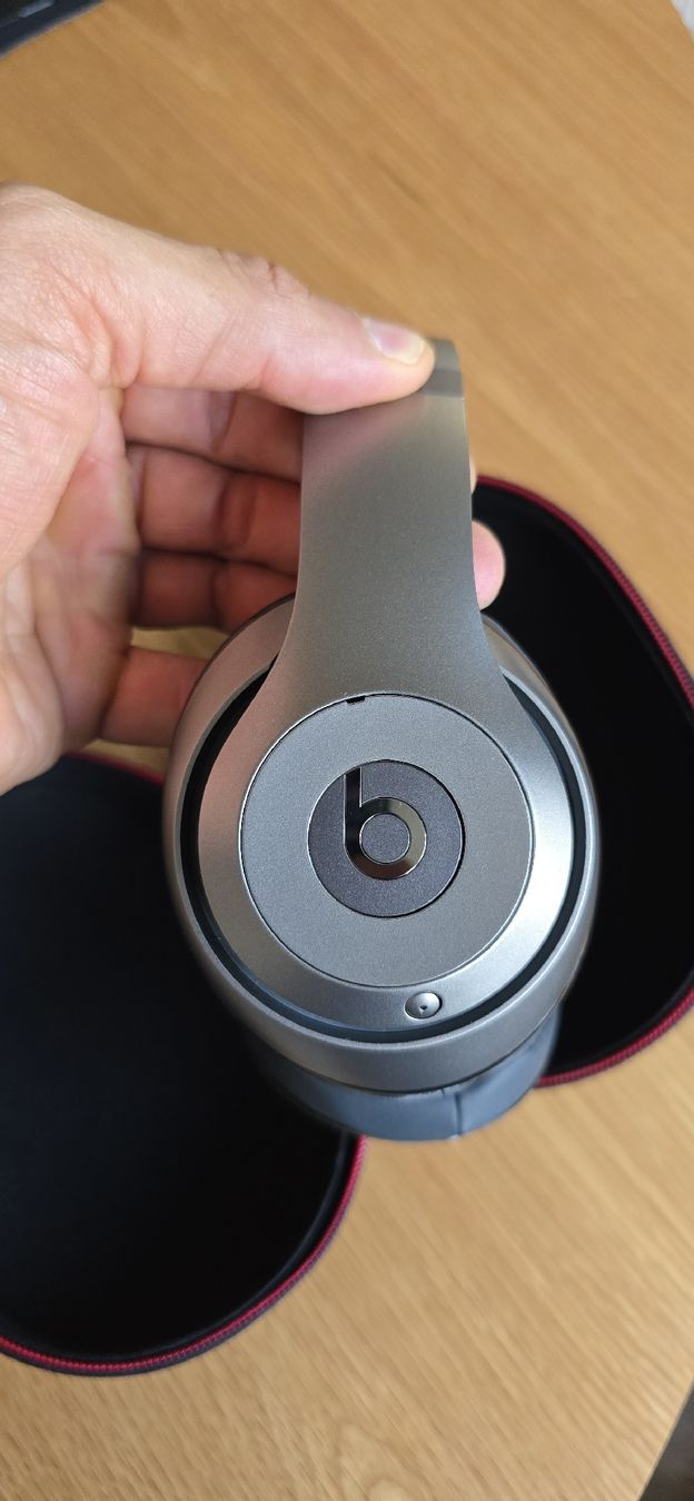 Beats Casques audio: Beats Studio Wireless – Bluetooth Kopfhörer + Original Case – Neuf (Voir description) à Horgen par Deadpool82 3