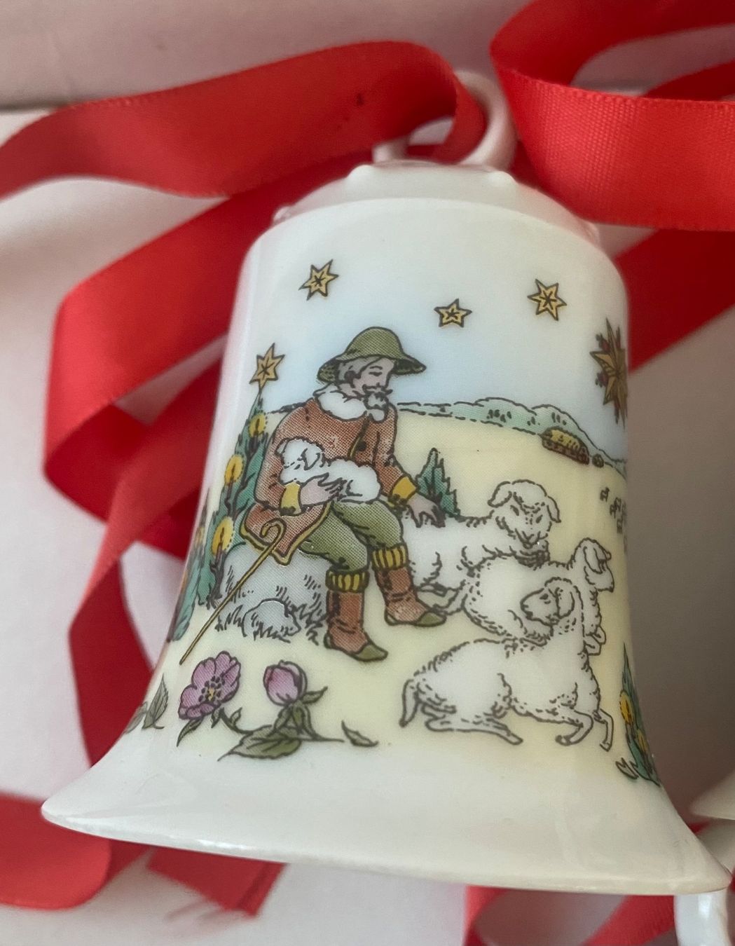 Hutschenreuther Campanacci mucche: 5 Weihnachtsglocken Hutschenreuther – Usato da Oftringen venduto da Wiggiwave 2
