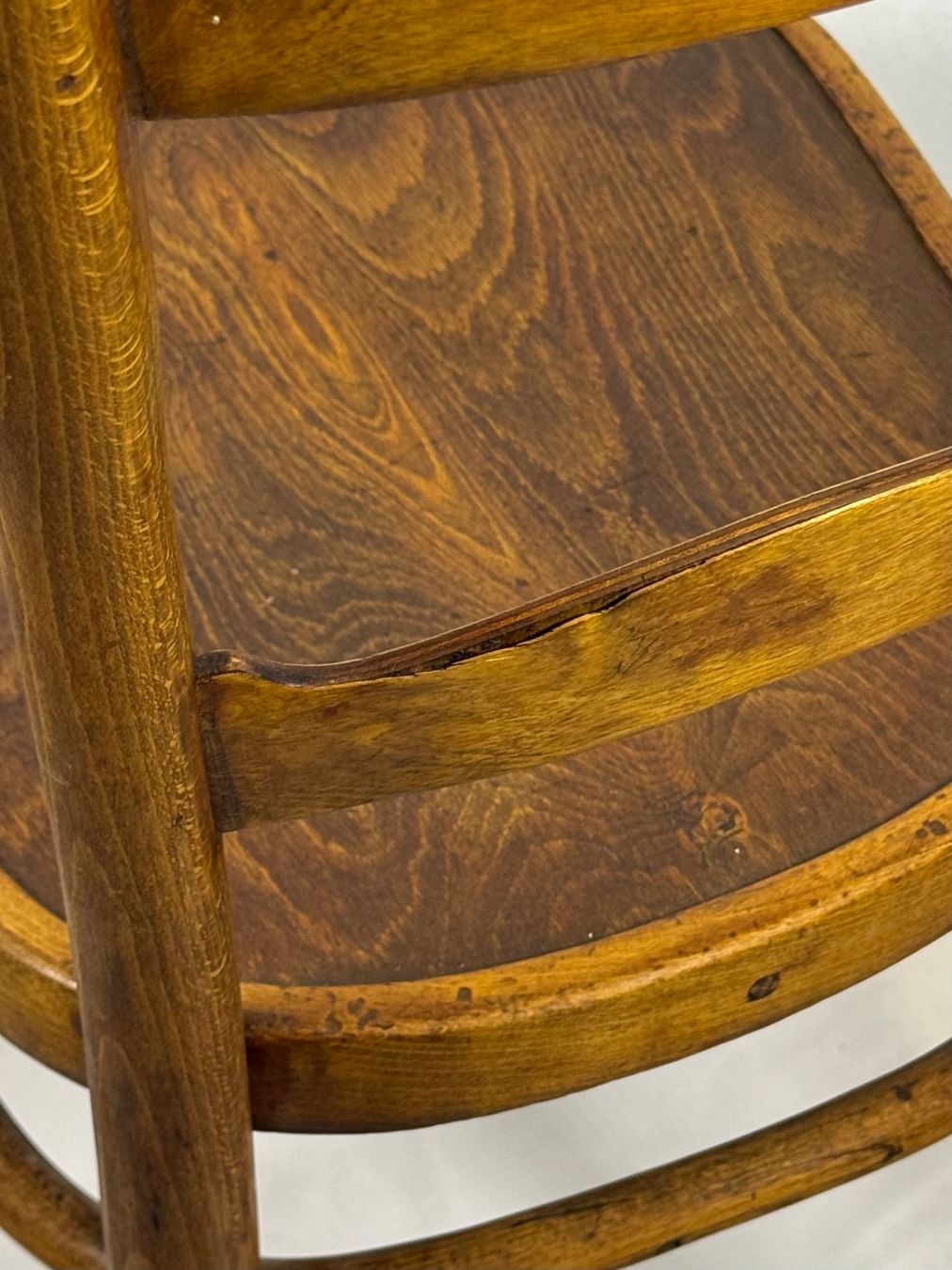 Horgen Glarus Sedie: Chaise ancienne Horgen Glarus en bois – Usato da Tramelan venduto da lolopat 3