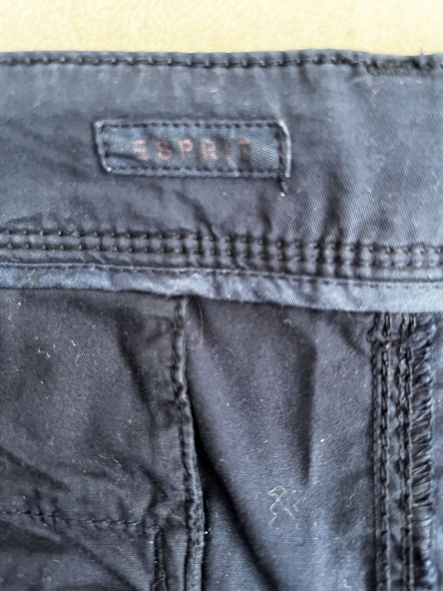 Esprit Pantaloni: Jeans fin Esprit bleu marin taille 38 – Usato da Romont FR venduto da cat_j6ww 1