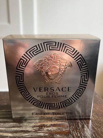 Versace Eros Pour Femme Eau de Toilette 50ml - Neu!