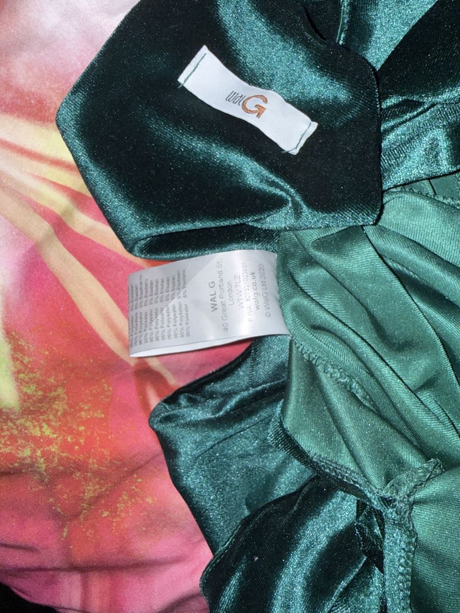 Wal G. Vestiti: Robe longue WALG velours vert  – Nuovo (secondo la descrizione) da Tolochenaz venduto da izz_7vdk 2