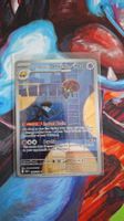 Team Rockets Orbeetle - Pokemon Karte Destined Rivals