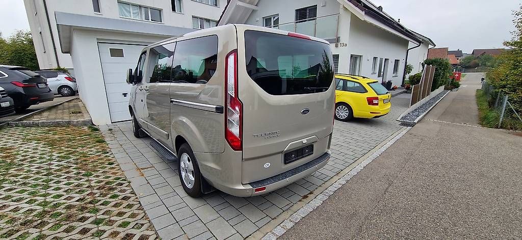 Automobili: Ford Tourneo Custom  – Usato da Wigoltingen venduto da Gjeto74 3