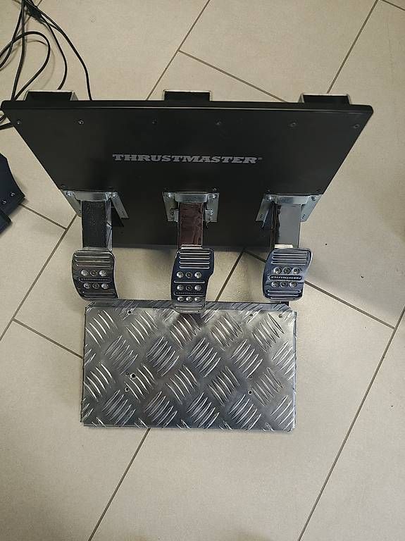 Controller: Thrustmaster Raceline Pedals (Spezial) – Usato da Zufikon venduto da rem_rl2r 1