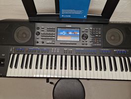 Yamaha PSR-SX900 Keyboard Workstation - Top Zustand!