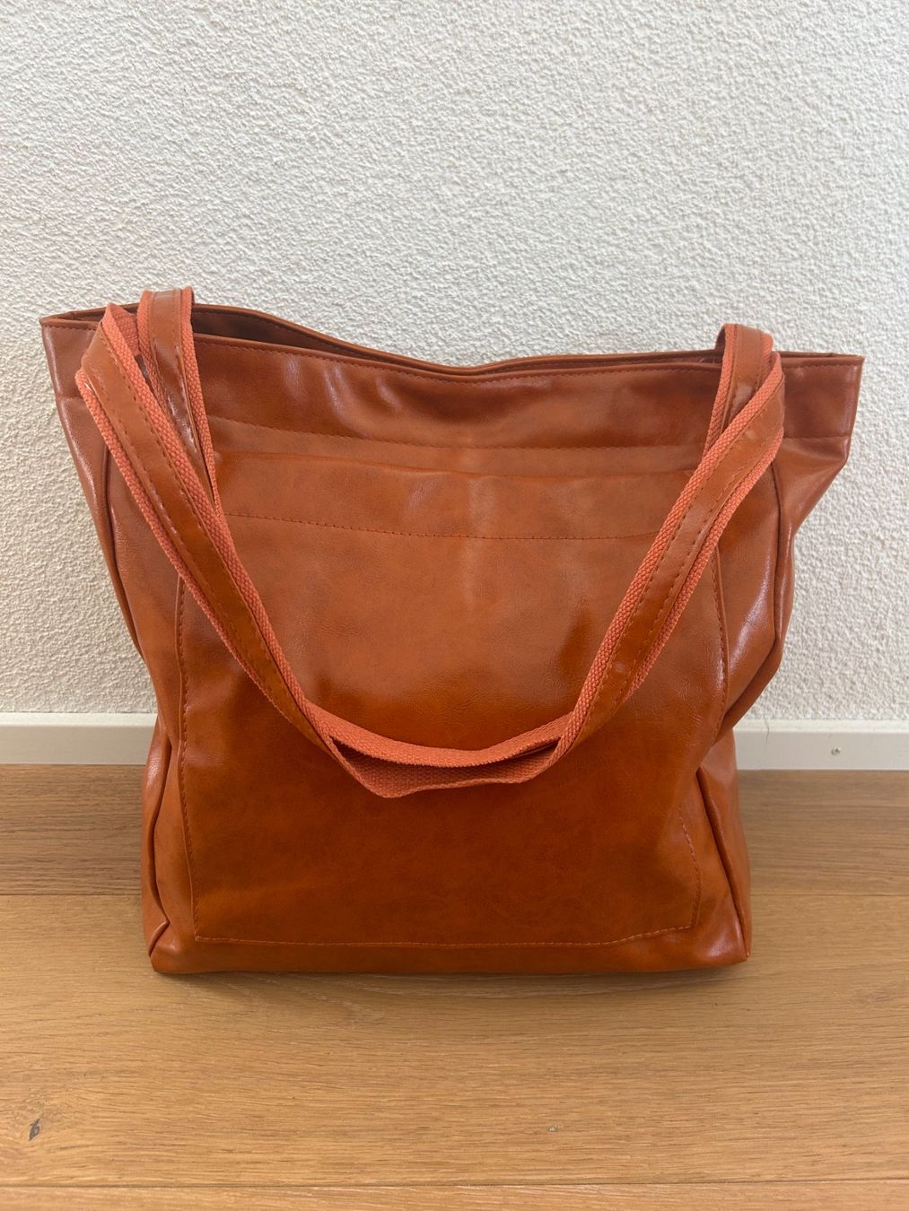 Borse da donna: Damen- Kunstlederhandtasche cognac no lable – Nuovo (secondo la descrizione) da Grub AR venduto da DukeStatham
