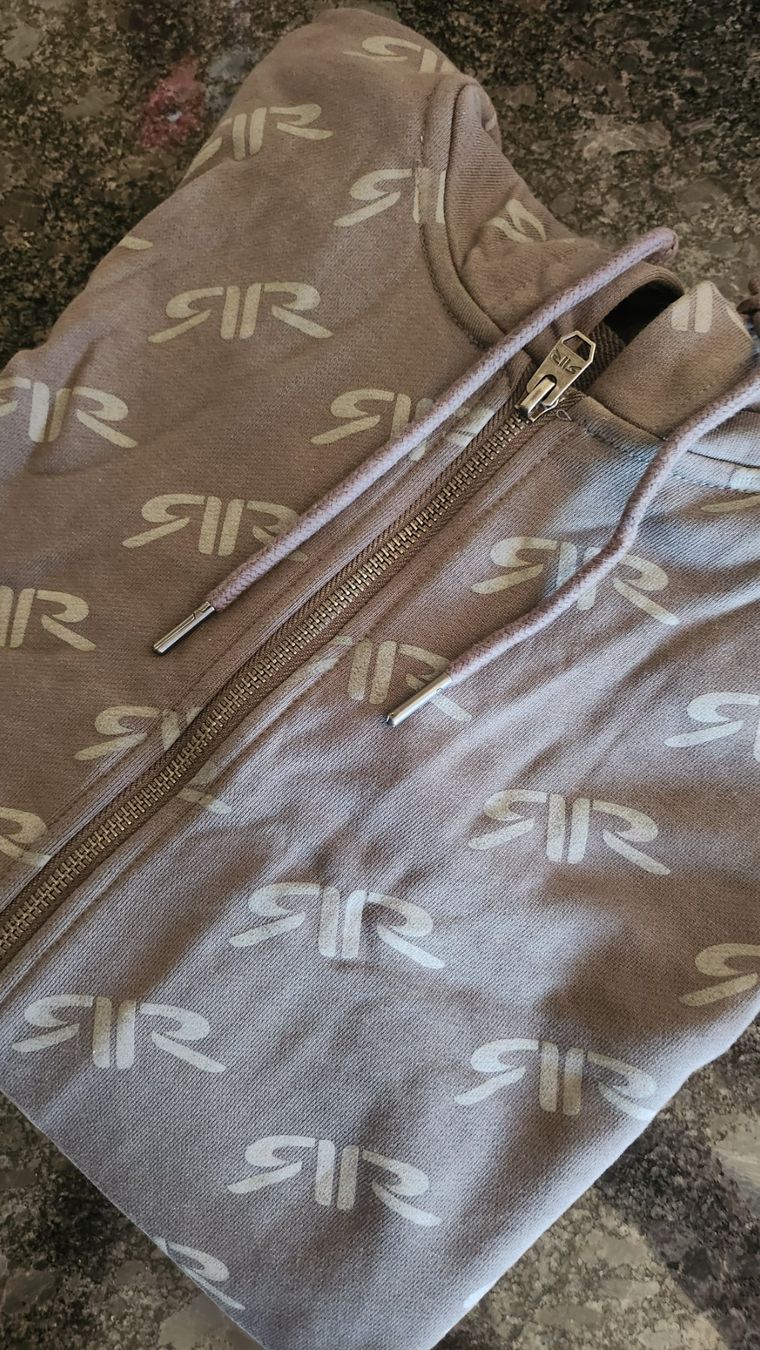 Maglioni & Felpe: Retro Kapuzenpullover mi Training Hose – Usato da Kreuzlingen venduto da Kissriri 2