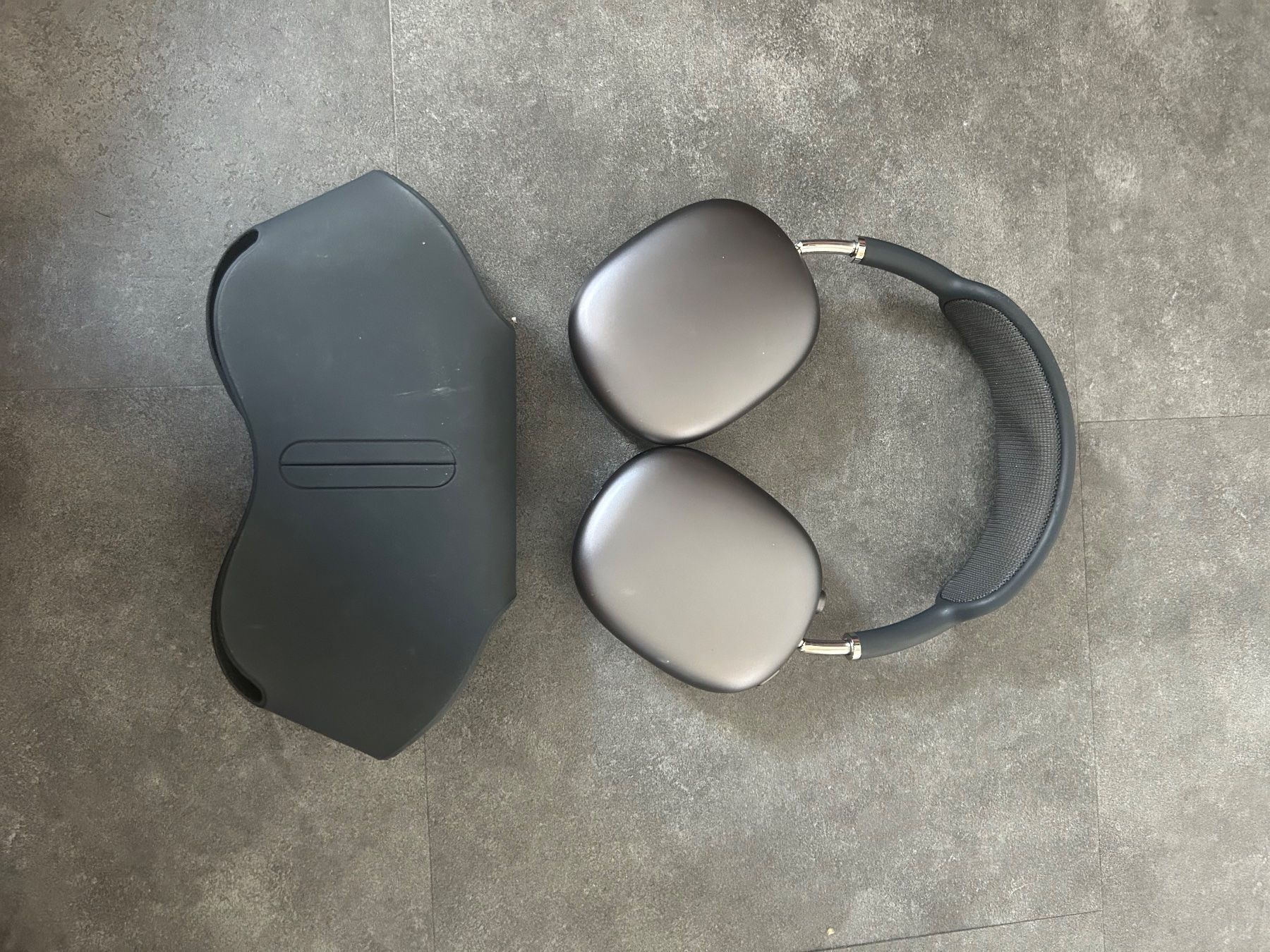 Apple Kopfhörer: AirPods Max usb-C – Gebraucht aus Martigny von seb.vgs