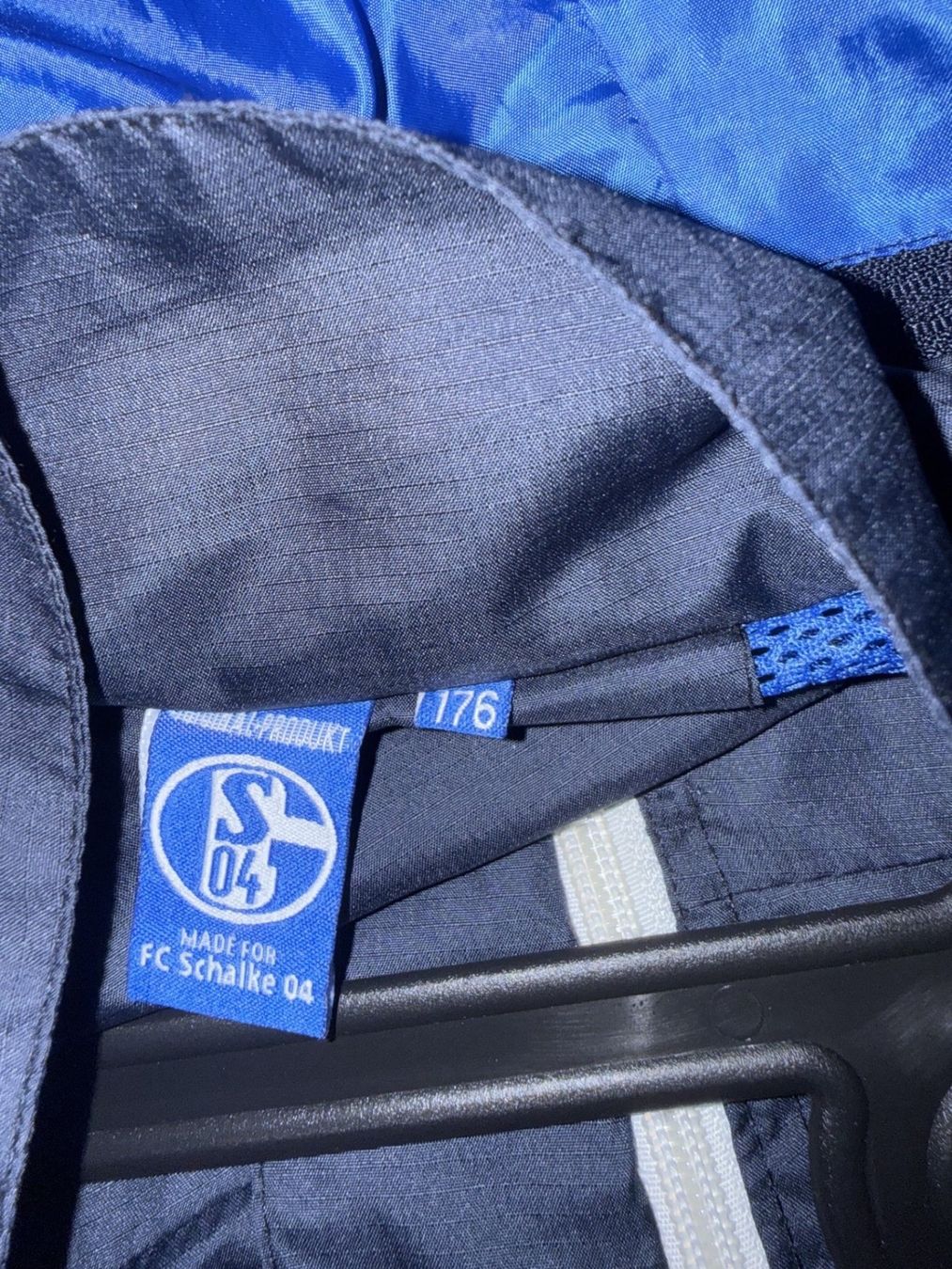 Giacche: FC Schalke 04 Jacke – Usato da Bülach venduto da Murmy 2