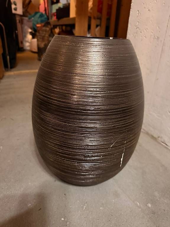 Vasi & Recipienti: Designer Bodenvase – Usato da Münchenstein venduto da Alicia_Michelle 1