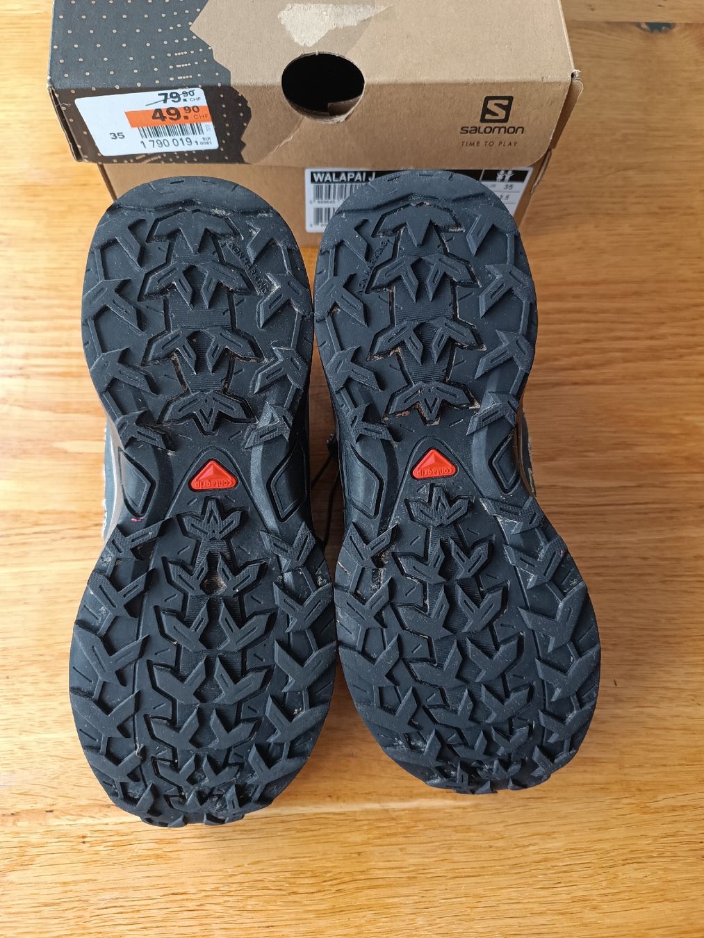Salomon Schuhe für Jungen: Salomon Trekkingschuhe in Grösse 35 – Gebraucht aus Heiden von Sotema 2