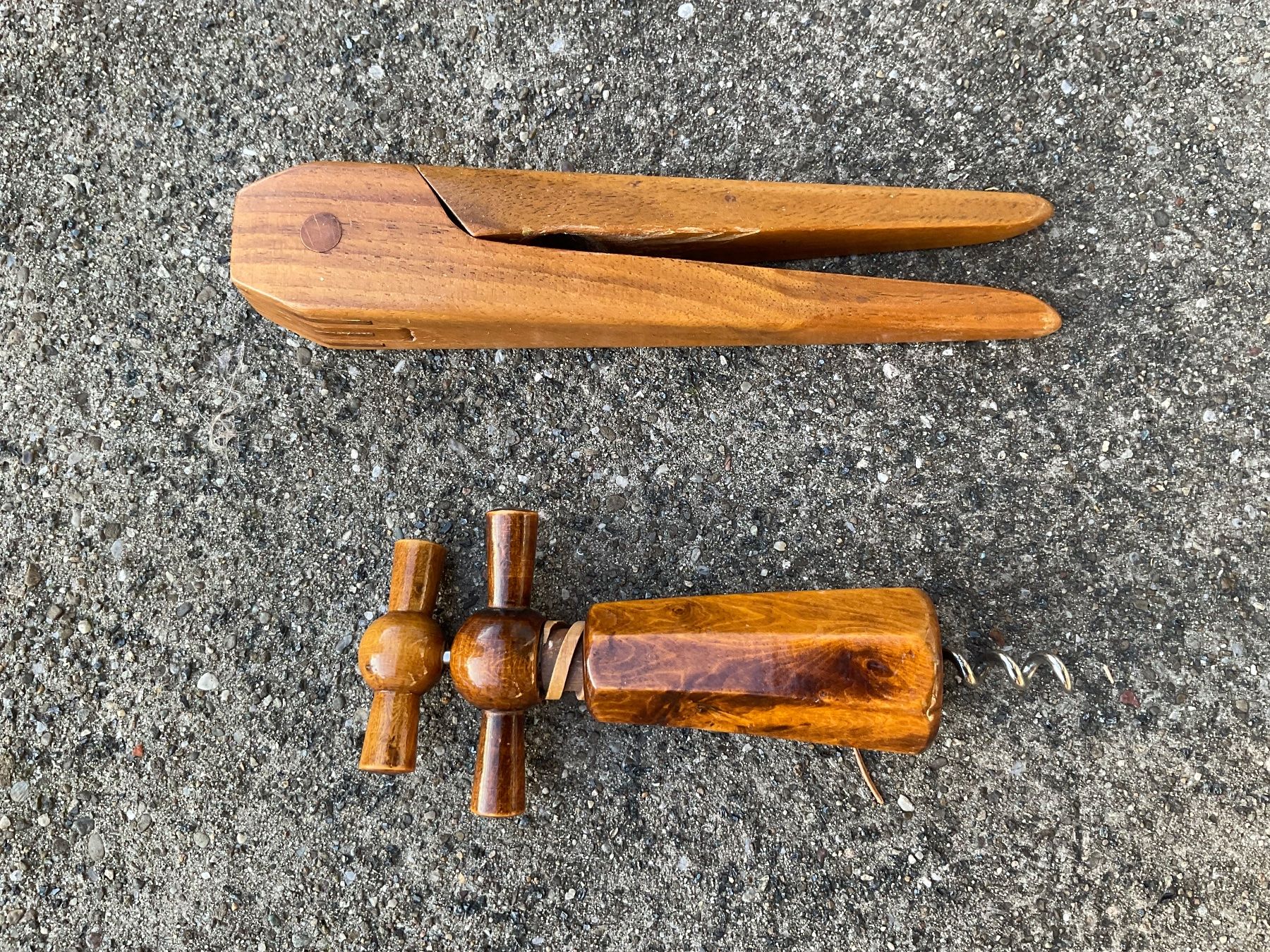 Apribottiglie & Tappi per chiusura: Vintage Nussknacker Korkenzieher VERSAND 10.- – Usato da Aarau venduto da Ikebana03