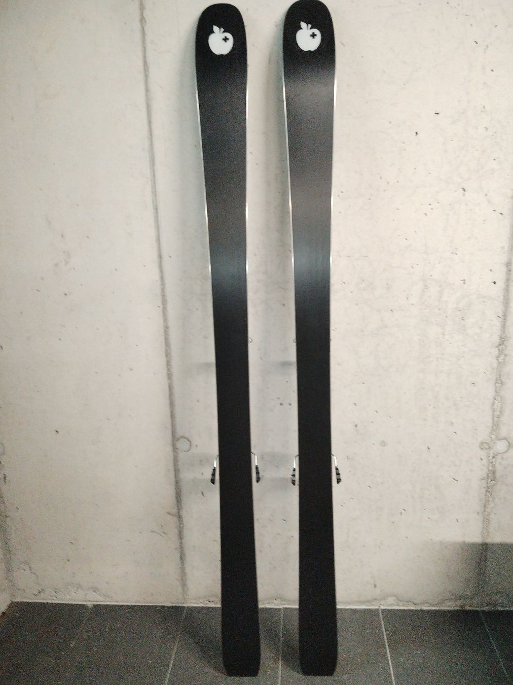 Movement Sci: Set skis de randonnée Movement + fixations + peaux – Nuovo e nell'imballaggio originale da Bex venduto da djaddict 1