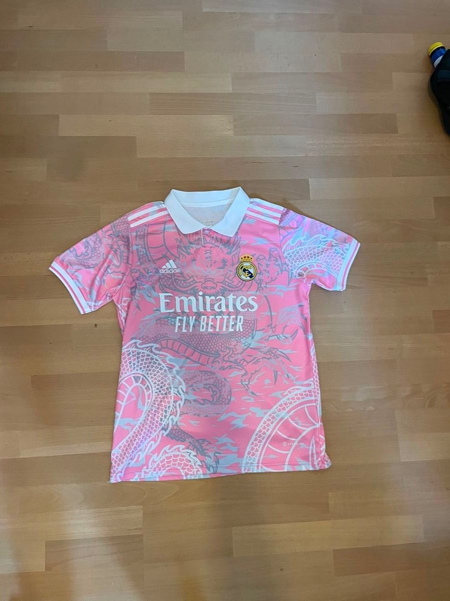 Adidas Canottiere & Pantaloni: Real Madrid Trikot replica – Usato da Zürich venduto da Alpina10