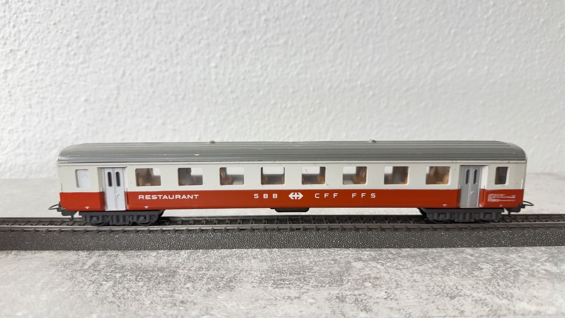 Lima Modellini di ferrovie: Lima SBB Speisewagen H0 / DC – Usato da Windlach venduto da Kelebra 1
