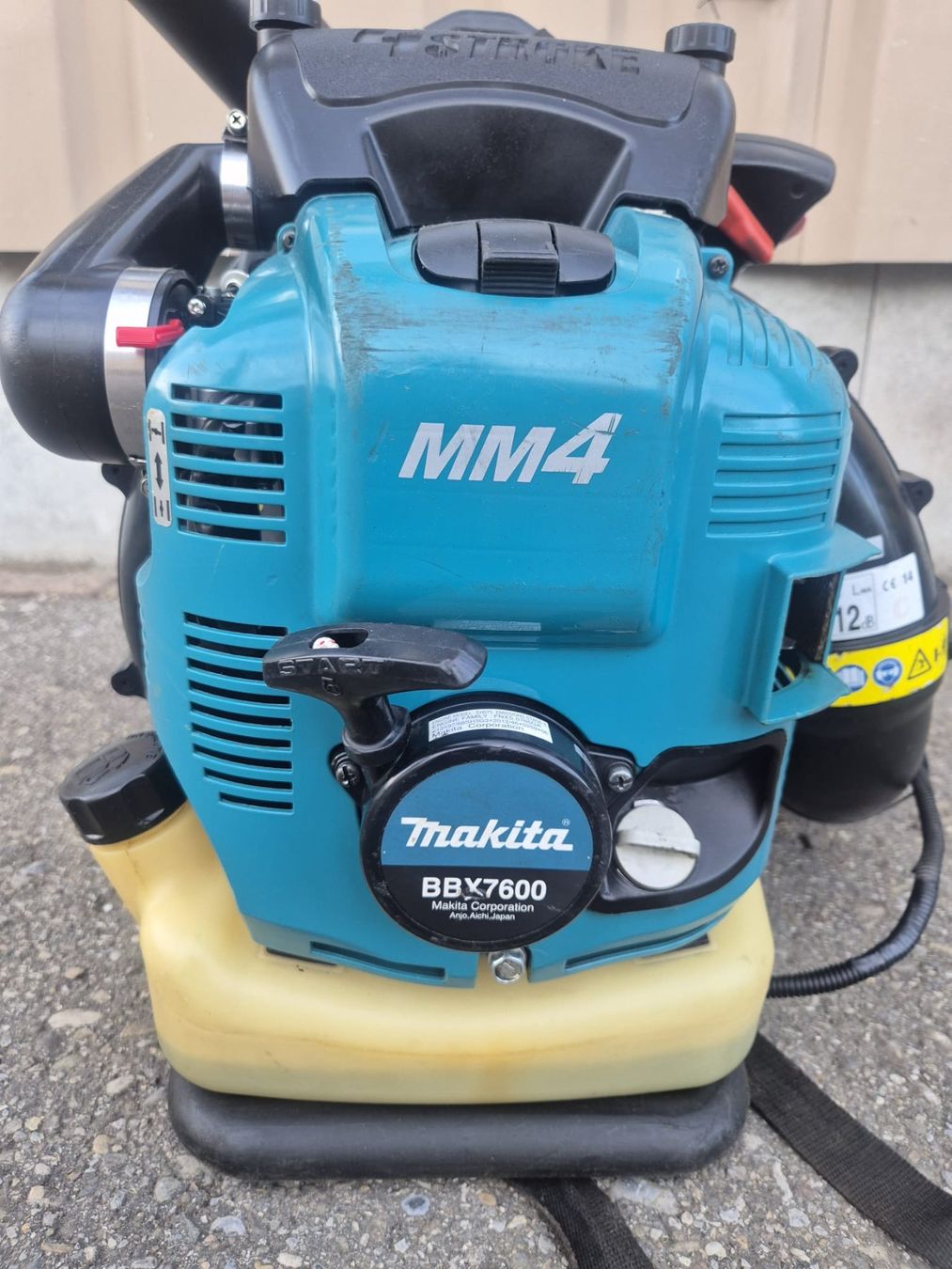 Makita Soffiatori & Aspiratori per foglie: Makita Rückenblasgerät BBX7600 – Usato da Niederglatt ZH venduto da Hinti50 2