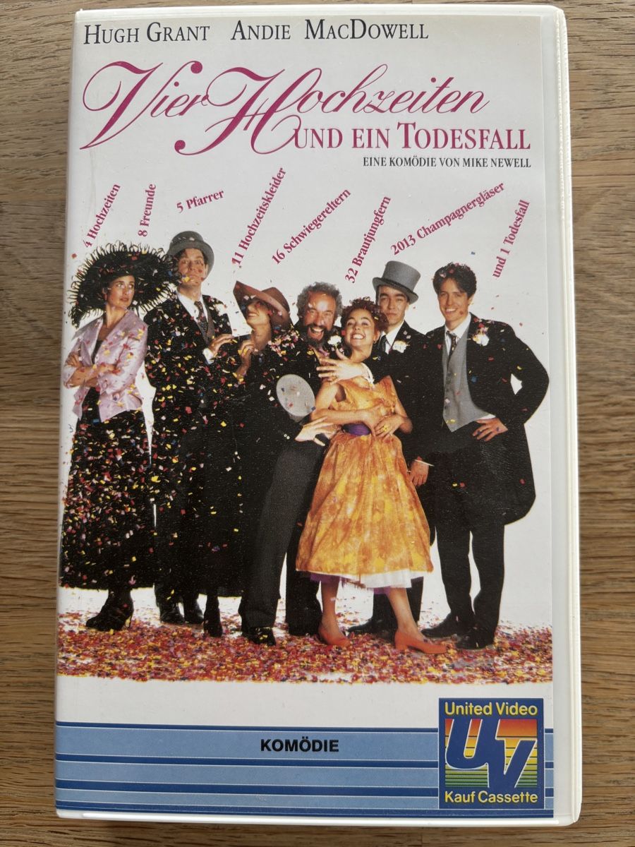 Tutti i VHS: VHS Kassette - Vier Hochzeiten und ein Todesfall – Usato da Gebenstorf venduto da pas_9p6b