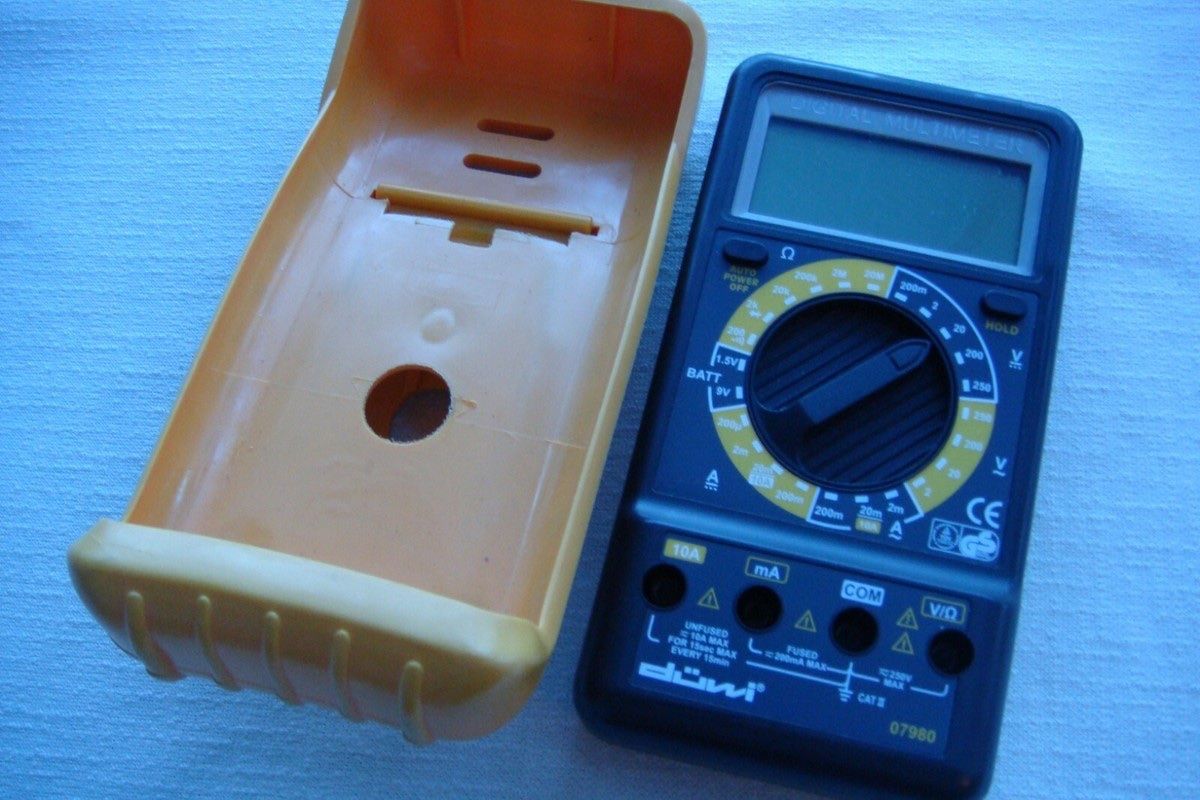 Misurare: Vielfachmeßgerät Digital Multimeter düwi 07980 – Usato da Unterentfelden venduto da MacStutz 2