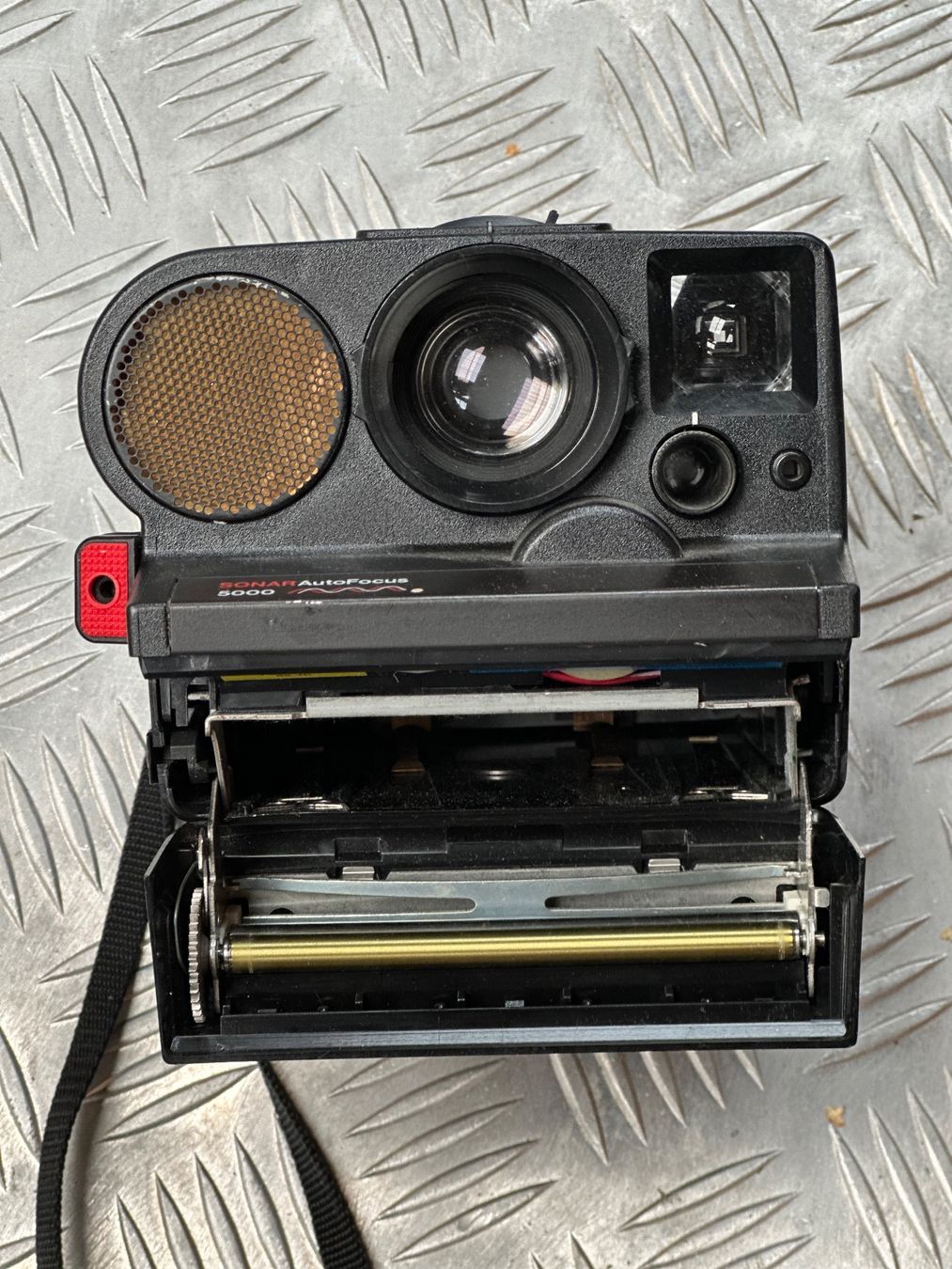 Polaroid Kamera: Polaroid 5000 fotocamera istantanea nera – Defekt aus Sementina von Simo.Auto