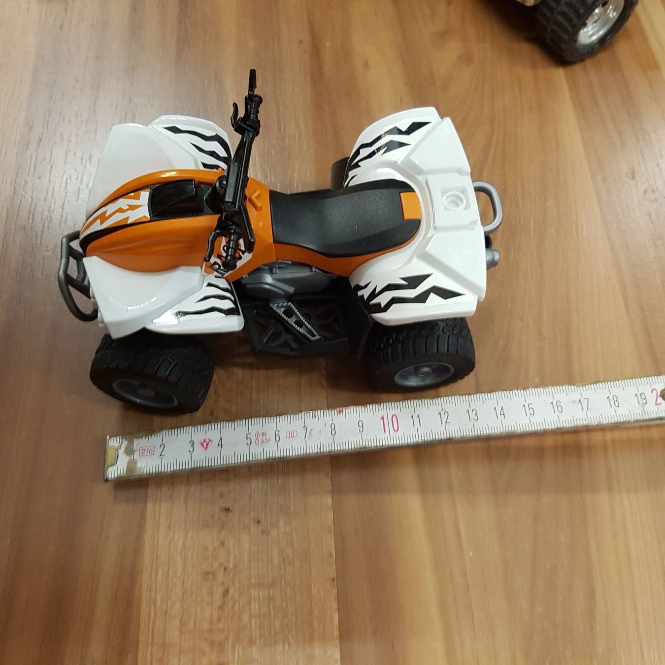 Bruder Giocattoli: BRUDER Quad B5 – Usato da Spiegel b. Bern venduto da Flamingo07