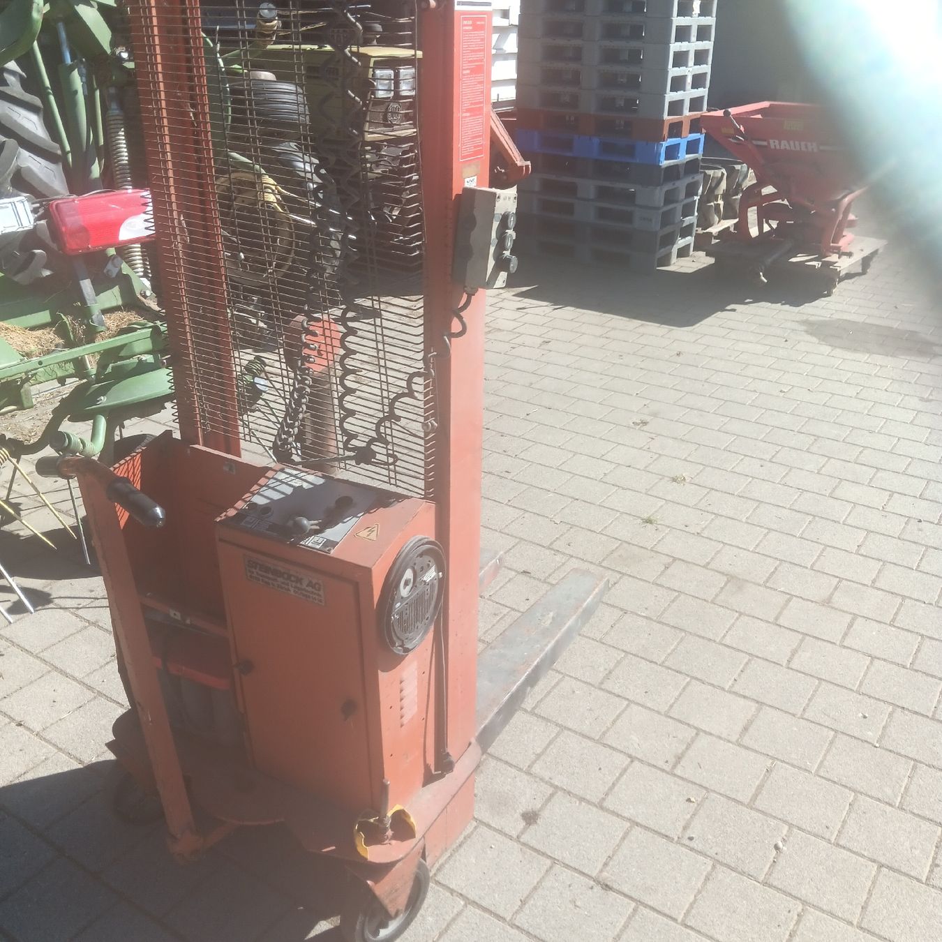 Ameise Carrelli elevatori e a forche: Stapler, pallettenwagen, ameise – Usato da Lommis venduto da schlosslommis 5