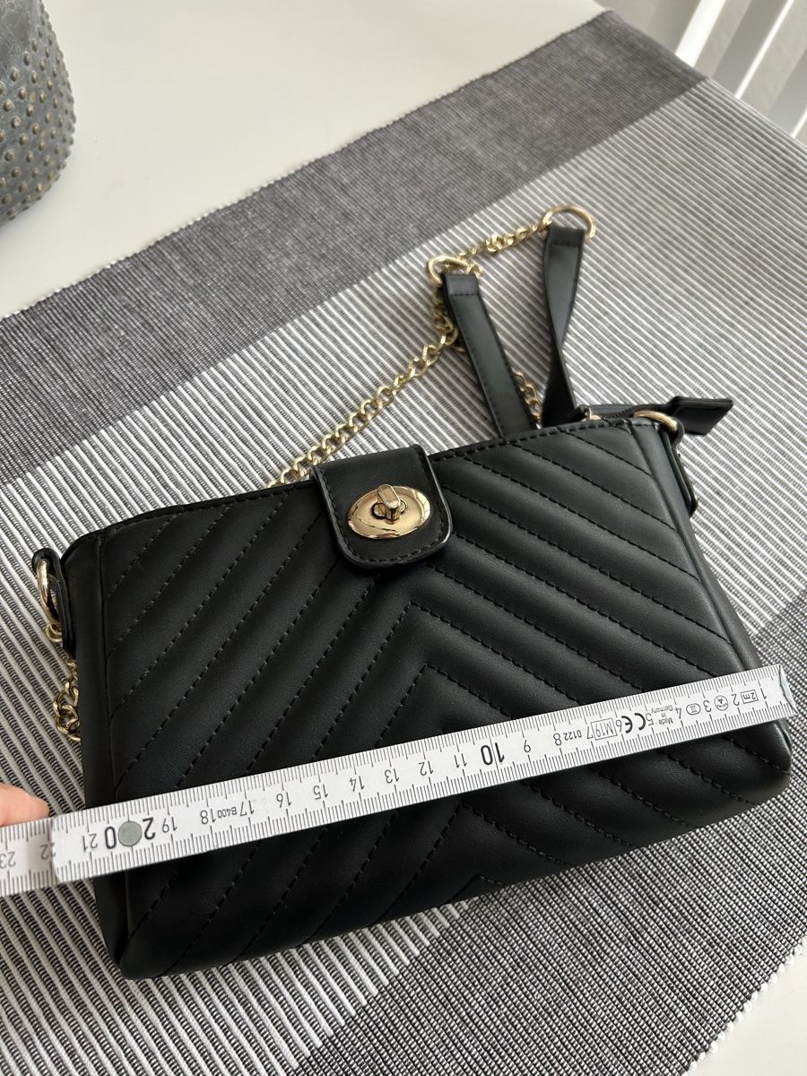 Borse da donna: Umhängetasche / Crossbody Bag – Usato da Mägenwil venduto da afiloni84 4