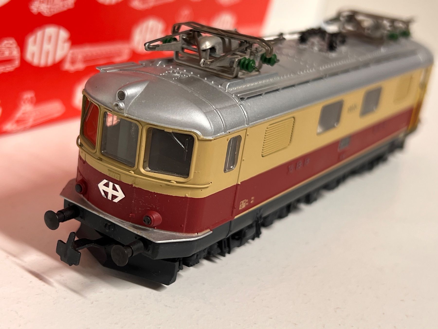Hag Modellini di ferrovie: Hag Nr. 231 Re 4/4 TEE DC Analog H0 – Usato da Neuenhof venduto da ludovicco 3