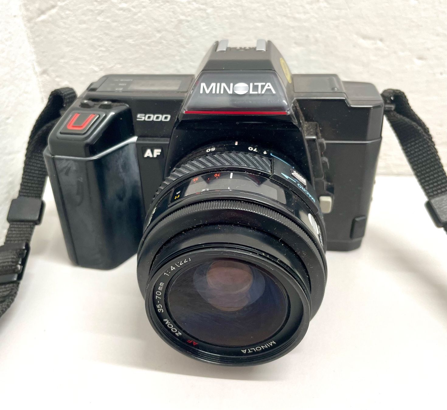 Minolta Fotocamera: Minolta 5000 Spiegelreflex Kamera – Usato da Niederdorf venduto da LeptonAG 1