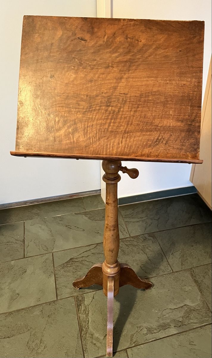 Cavalletti: Antique Wooden Music Stand Adjustable Height & Angle – Usato da Erlenbach ZH venduto da waage77 1