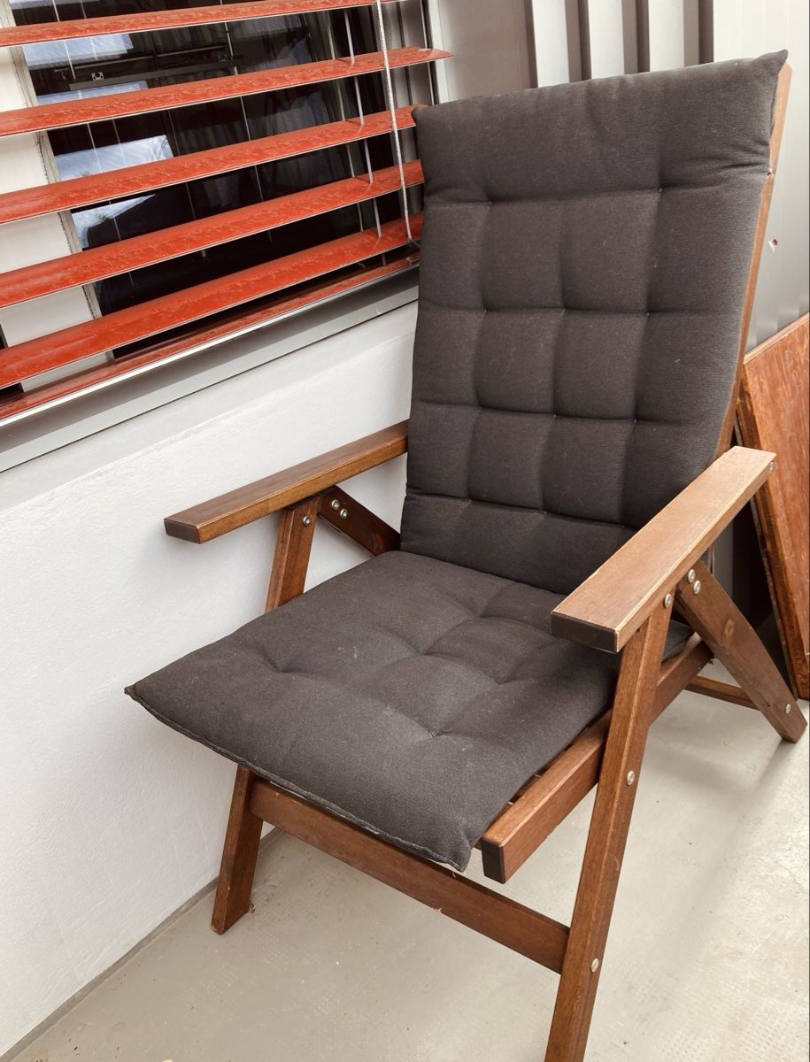 Set di tavolo e panche: Gartenmöbel Tisch, Sessel, Bank – Usato da Basel venduto da edy_78pd 2