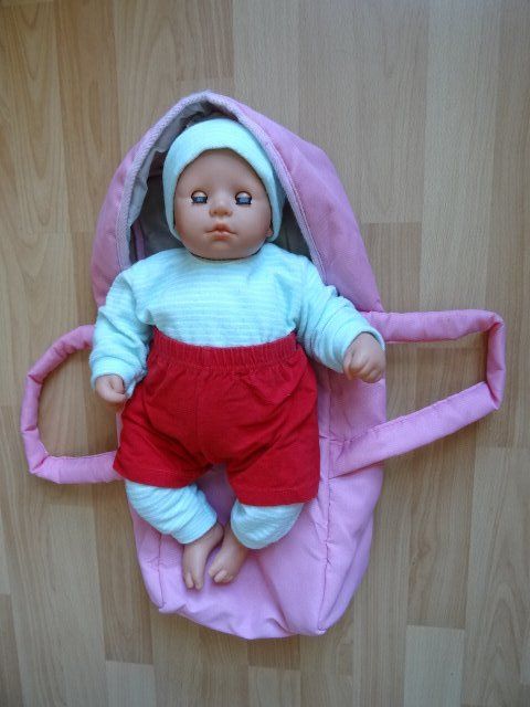 Zapf Creation Bambole: Puppe mit Tragtasche – Usato da Bazenheid venduto da Aebi55