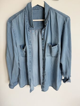Chemise en jean bleu, style décontracté, état correct
