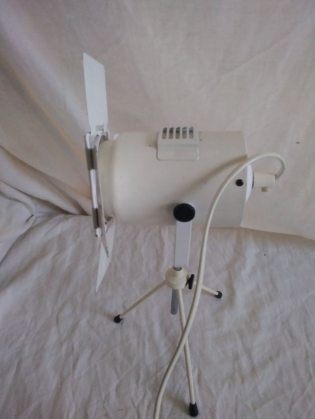 Lampade: Tischlampe Stativlampe Studio Strahler – Usato da Appenzell venduto da lama19 2