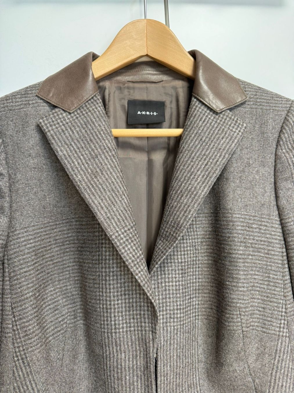 Akris Giacche: Akris Blazer Damen Gr. 42 - 100% Wolle – Nuovo (secondo la descrizione) da Frauenfeld venduto da LIL_NA 3