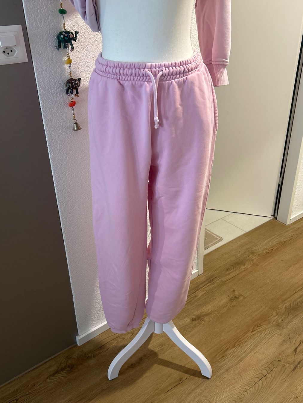 Pull&Bear Kleiderpakete: Damen Pullover mit Hose rosa von Pull&Bear Gr. S + M – Gebraucht aus Brunnen von Nala2929 3