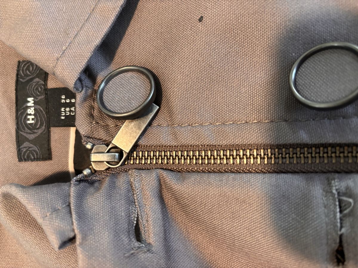 H&M Cappotti: H&M Frühlingsmantel, Khaki, Grösse 36 – Usato da Basel venduto da Pureza82 4